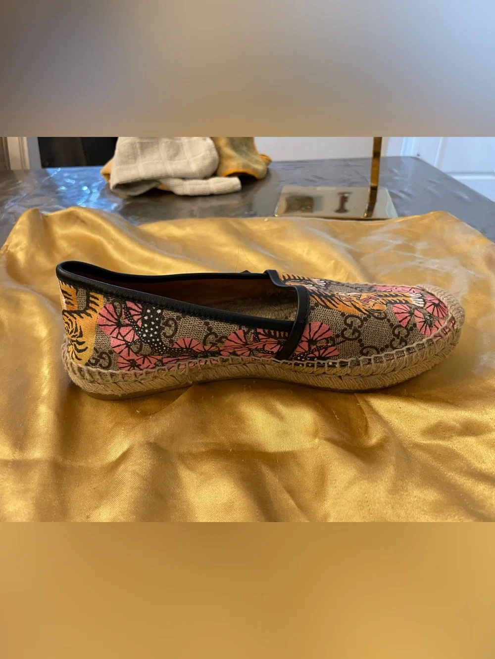 Gucci Beige GG Canvas Espadrilles with Pink & Orange Tiger Motif